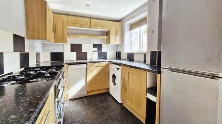 3 bedrooms house for sale in Telford, United Kingdom - Image 6