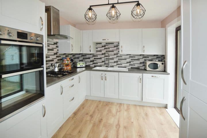 4 bedrooms house for sale in Glasgow, United Kingdom - Image 5