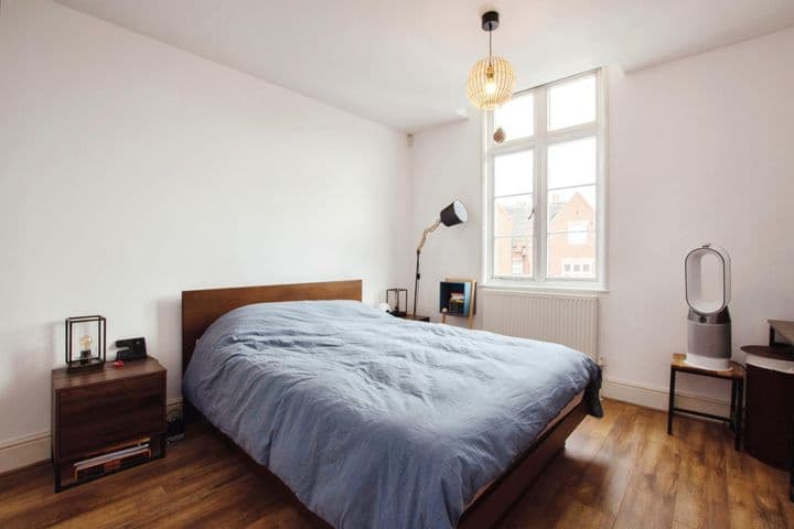 2 bedrooms apartment for sale in Nottingham, United Kingdom - Image 4