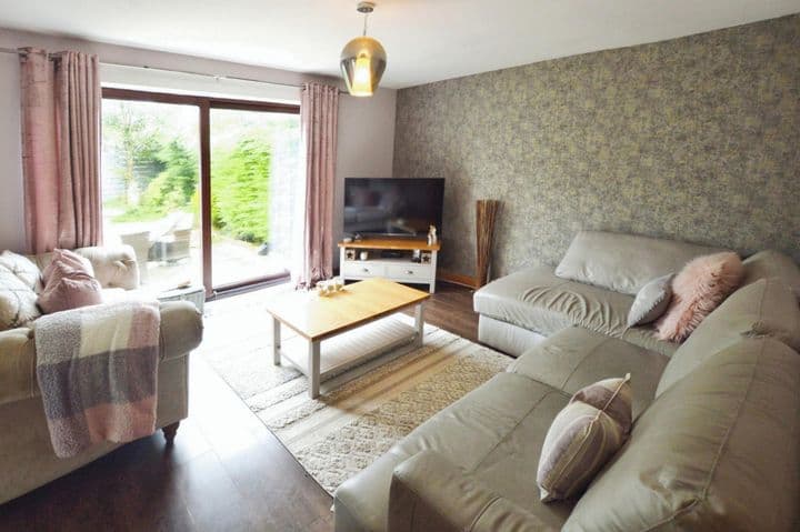 4 bedrooms house for sale in Glasgow, United Kingdom - Image 3