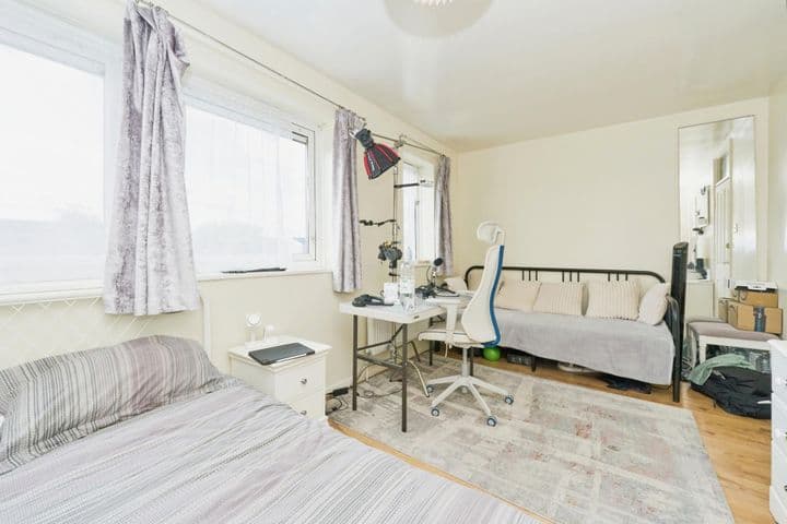 2 bedrooms apartment for sale in Hayes, United Kingdom - Image 10