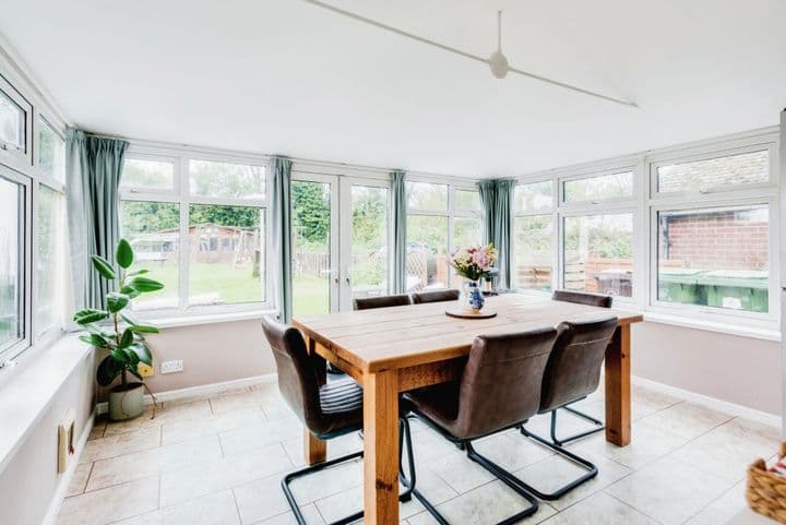 4 bedrooms house for sale in Newbury, United Kingdom - Image 5