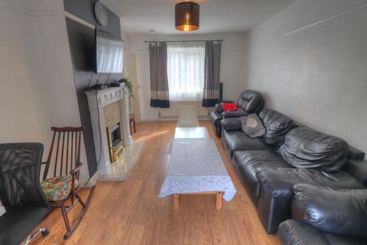 3 bedrooms house for sale in Loughborough, United Kingdom - Image 4