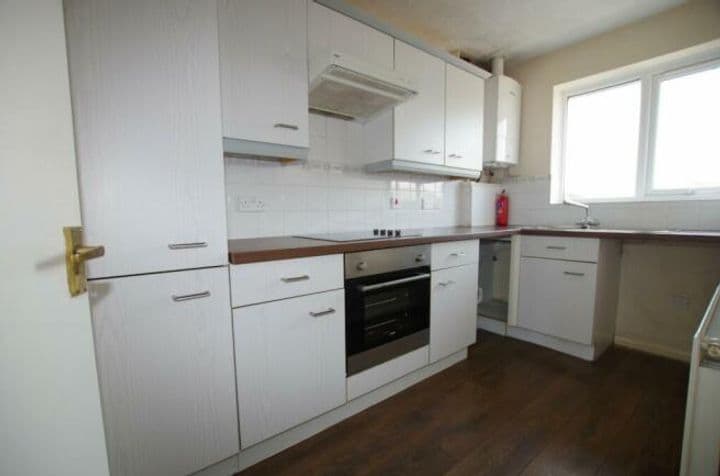 1 bedroom apartment for sale in Weston-Super-Mare, United Kingdom - Image 5