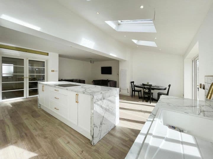 3 bedrooms house for sale in Liverpool, United Kingdom - Image 8