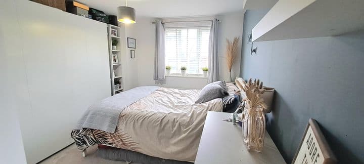 2 bedrooms apartment for sale in Cardiff, United Kingdom - Image 6