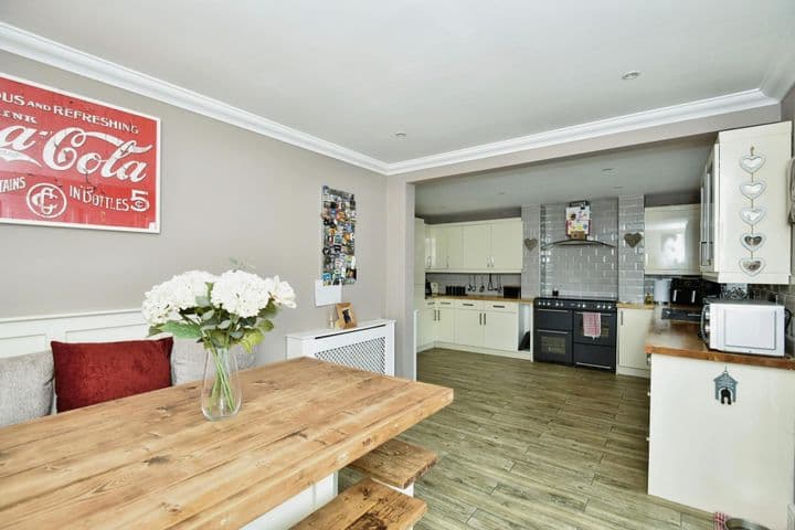 4 bedrooms house for sale in Rochester, United Kingdom - Image 6