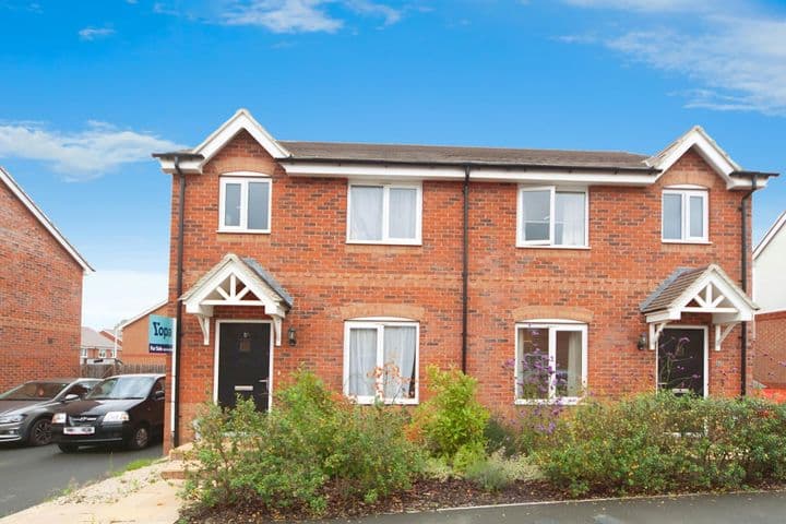 2 bedrooms house for sale in Stratford-Upon-Avon, United Kingdom - Image 2