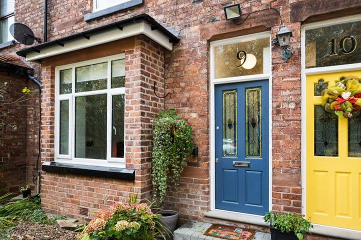 2 bedrooms house for sale in Wirral, United Kingdom - Image 2