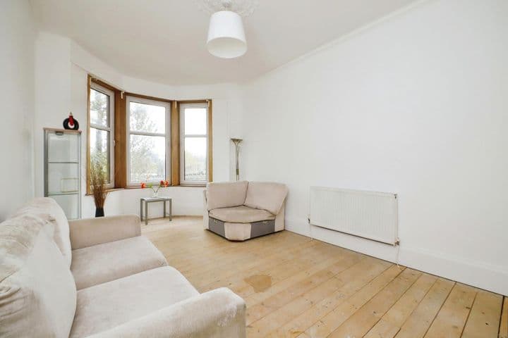 1 bedroom apartment for sale in Glasgow, United Kingdom - Image 4