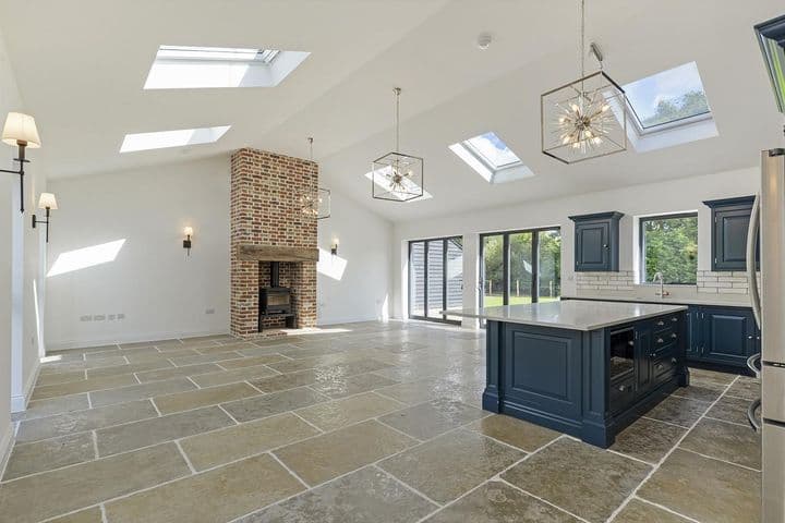 5 bedrooms house for sale in Cranbrook, United Kingdom - Image 3