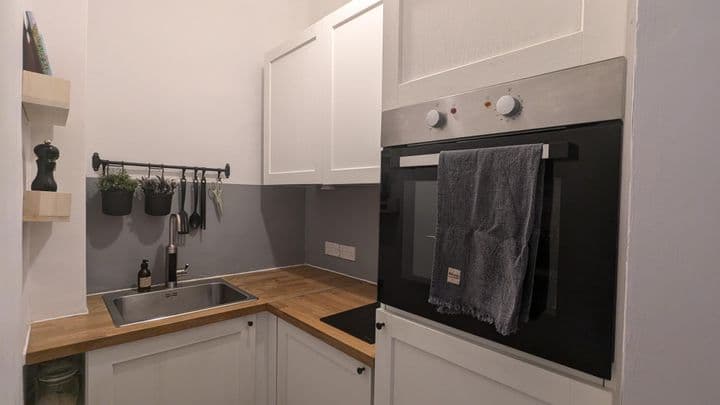 1 bedroom apartment for sale in Edinburgh City Centre, United Kingdom - Image 6