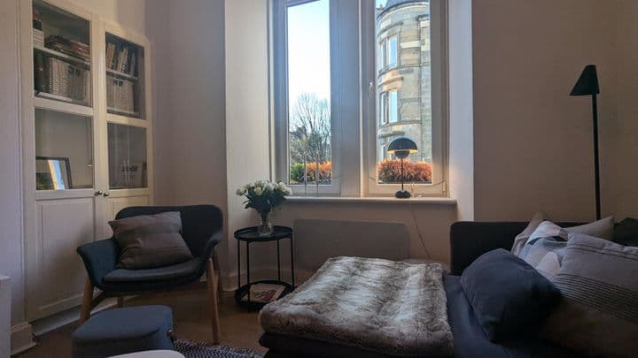 1 bedroom apartment for sale in Edinburgh City Centre, United Kingdom - Image 12