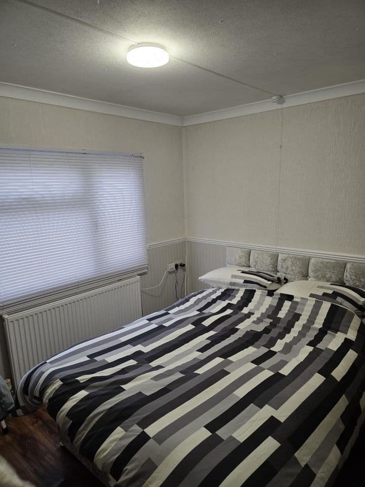 2 bedrooms other for sale in Whitstable, United Kingdom - Image 8