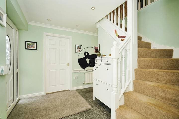 5 bedrooms house for sale in Wigan, United Kingdom - Image 3