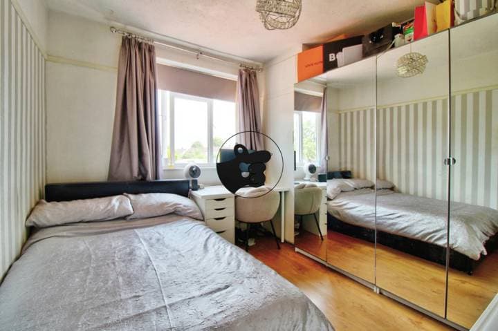 3 bedrooms house for sale in Romford, United Kingdom - Image 20