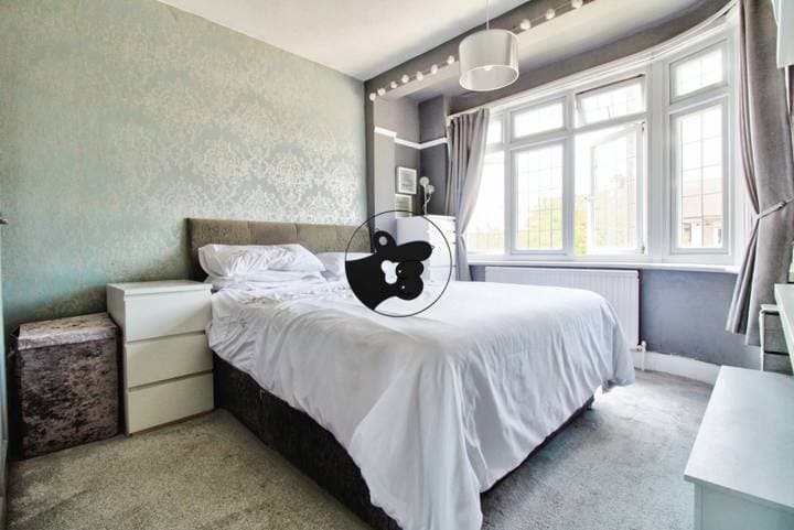 3 bedrooms house for sale in Romford, United Kingdom - Image 18