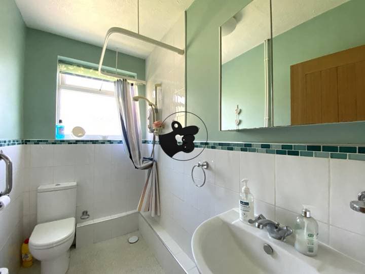 2 bedrooms house for sale in Rayleigh, United Kingdom - Image 9