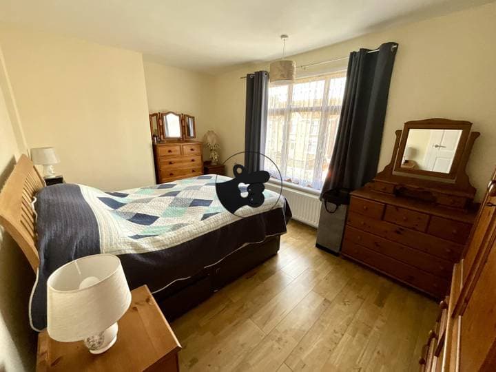 2 bedrooms house for sale in Nottingham, United Kingdom - Image 12