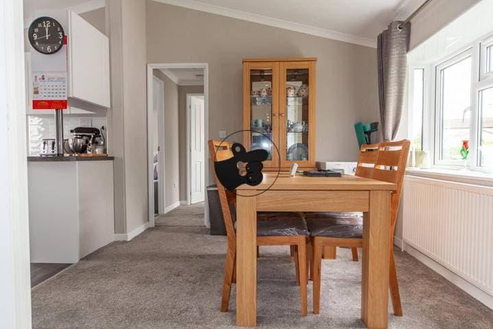 2 bedrooms other for sale in Stratford-Upon-Avon, United Kingdom - Image 7