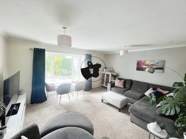 3 bedrooms apartment for sale in Paisley, United Kingdom - Image 3