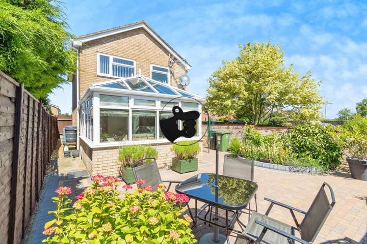 3 bedrooms house for sale in Milton Keynes, United Kingdom - Image 20