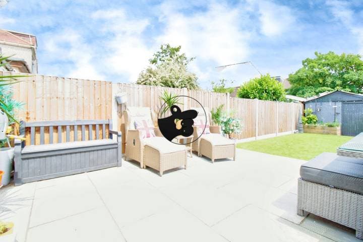 3 bedrooms house for sale in Romford, United Kingdom - Image 28