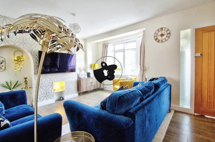 3 bedrooms house for sale in Romford, United Kingdom - Image 10