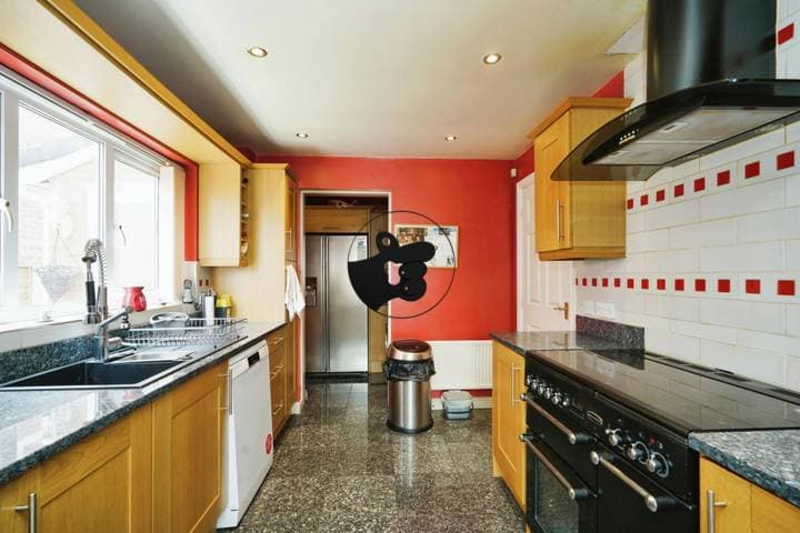 5 bedrooms house for sale in Wigan, United Kingdom - Image 9