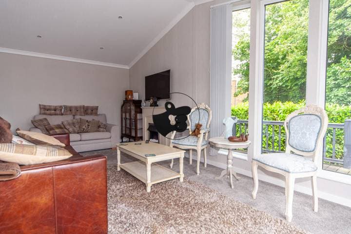 2 bedrooms other for sale in Stratford-Upon-Avon, United Kingdom - Image 12