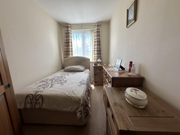 2 bedrooms apartment for sale in Portsmouth, United Kingdom - Image 15