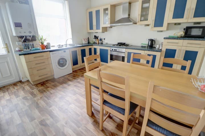 2 bedrooms house for sale in Oldham, United Kingdom - Image 7