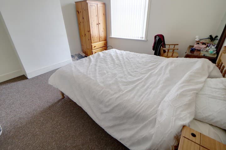 2 bedrooms house for sale in Oldham, United Kingdom - Image 9