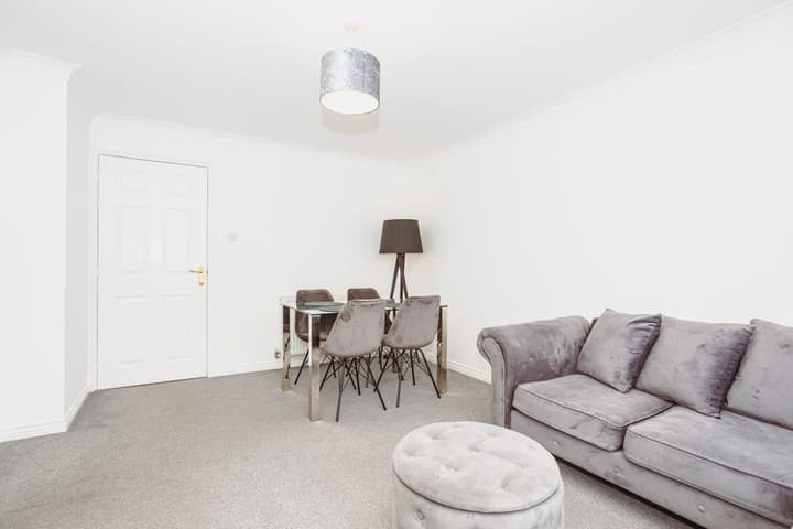 2 bedrooms apartment for sale in Dumfries and Galloway, United Kingdom - Image 6