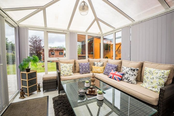 3 bedrooms house for sale in Chester, United Kingdom - Image 10