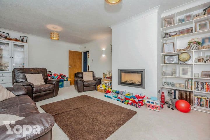 4 bedrooms house for sale in Gravesend, United Kingdom - Image 6