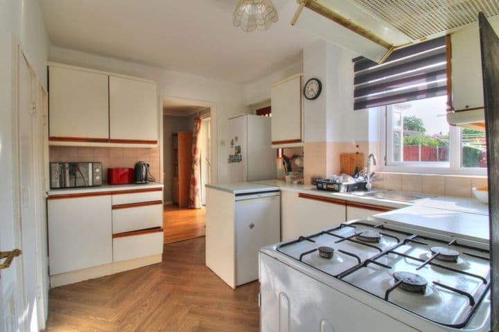 4 bedrooms house for sale in Basildon, United Kingdom - Image 5