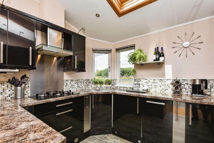 2 bedrooms other for sale in Carnforth, United Kingdom - Image 9