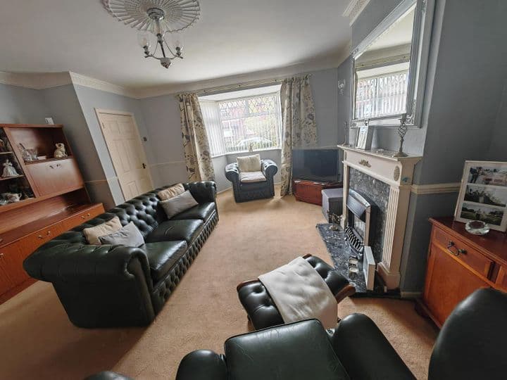 3 bedrooms house for sale in Crewe, United Kingdom - Image 3