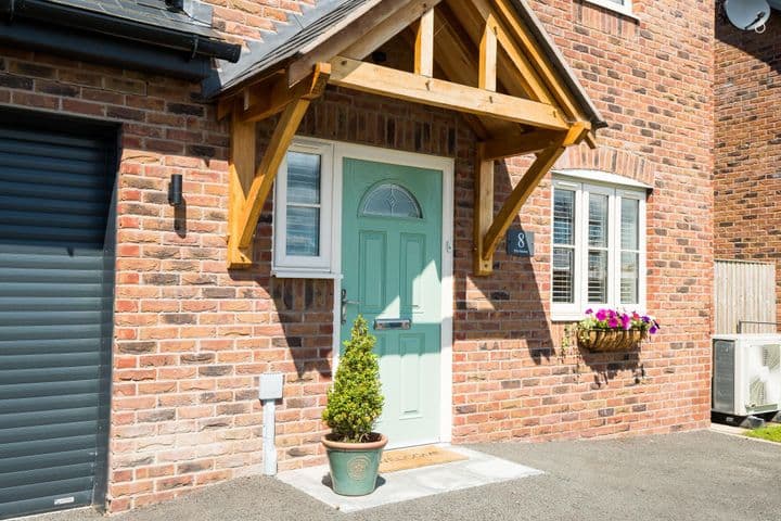 4 bedrooms house for sale in Oswestry, United Kingdom - Image 2