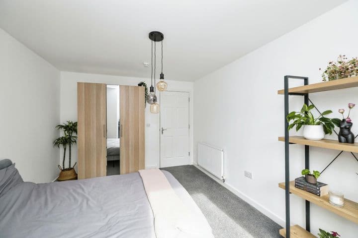 1 bedroom apartment for sale in Edinburgh City Centre, United Kingdom - Image 5