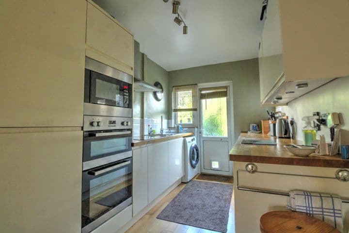 3 bedrooms house for sale in Worthing, United Kingdom - Image 7