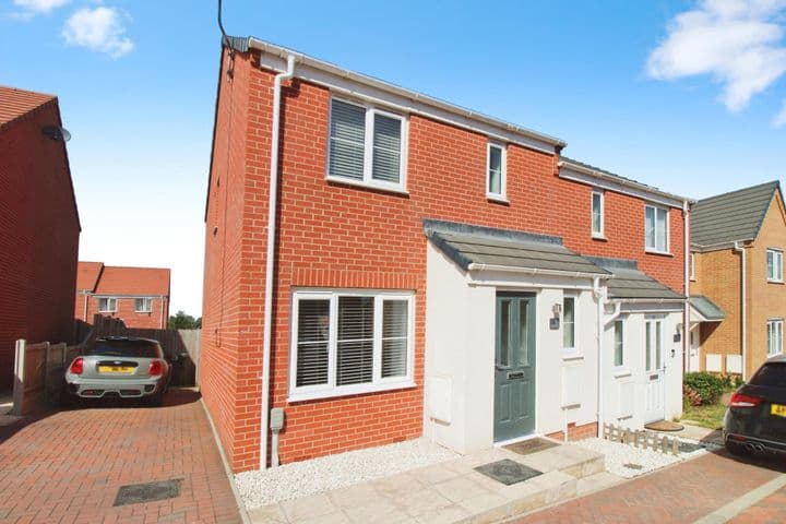 3 bedrooms house for sale in Ipswich, United Kingdom - Image 2