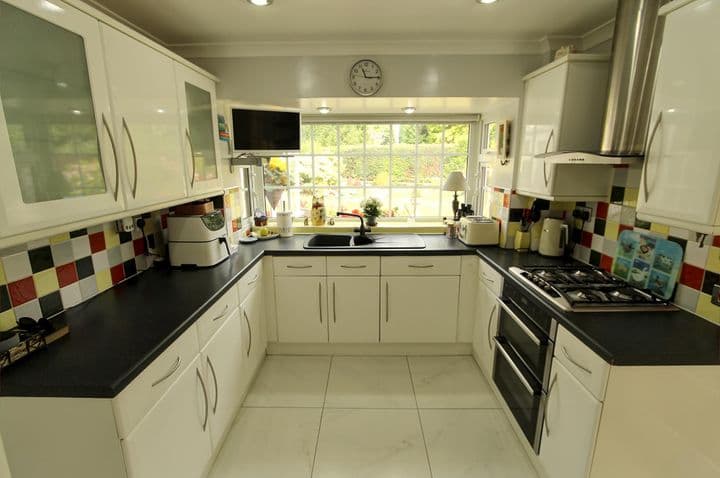 3 bedrooms house for sale in Sutton Coldfield, United Kingdom - Image 5