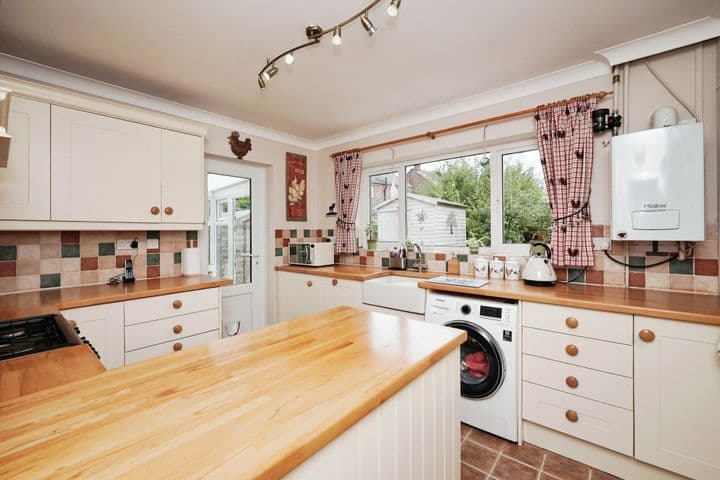 3 bedrooms house for sale in Blean, United Kingdom - Image 4