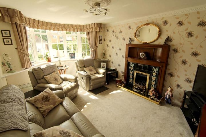 3 bedrooms house for sale in Sutton Coldfield, United Kingdom - Image 3