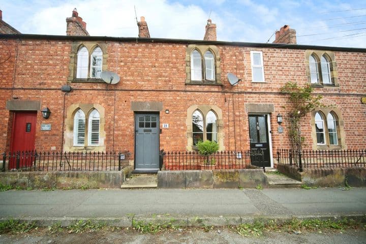 2 bedrooms house for sale in Tarporley, United Kingdom - Image 2