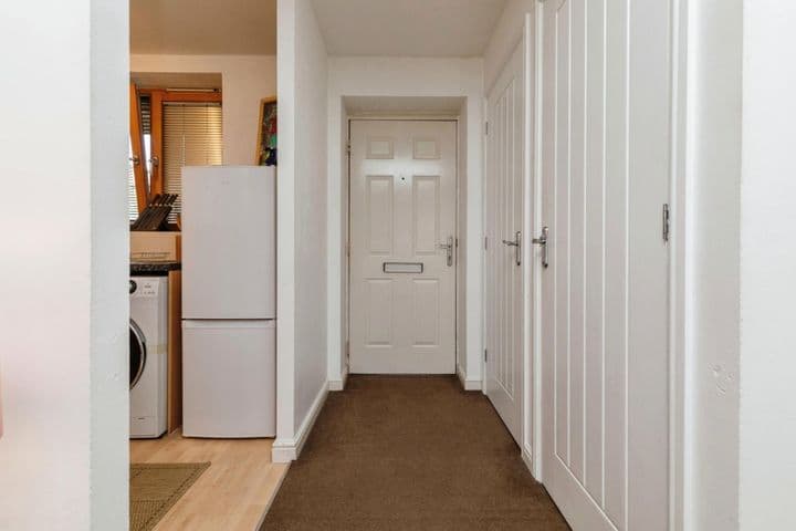 2 bedrooms house for sale in Bristol, United Kingdom - Image 3