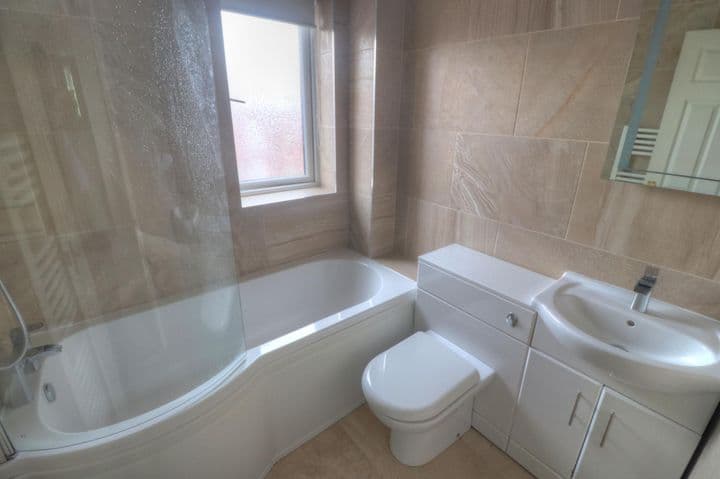 3 bedrooms house for sale in Stalybridge, United Kingdom - Image 11