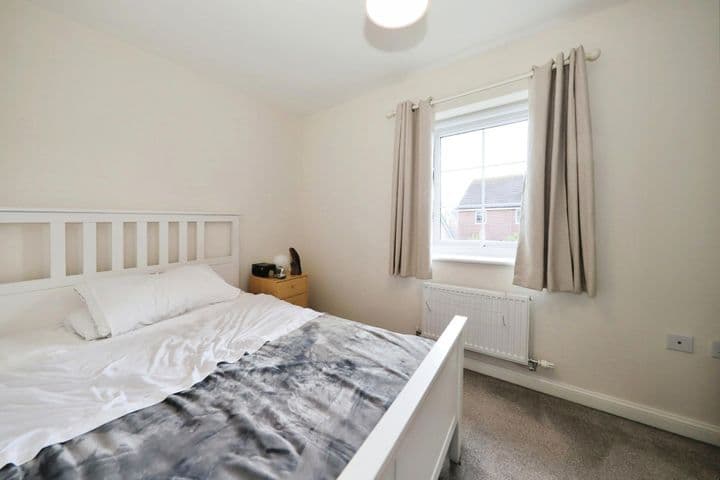 2 bedrooms house for sale in Wolverhampton, United Kingdom - Image 8